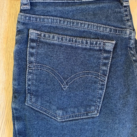 Vintage Leviβs High Waisted Slim Jeans - Picture 1 of 7